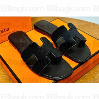 Hermes Oran sandals Black in velvet with iconic "H" cut-out details Top Quality 2024