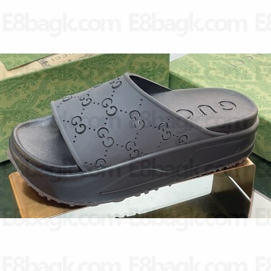 Gucci Women/Men platform perforated GG Rubber slide sandals Black 2024