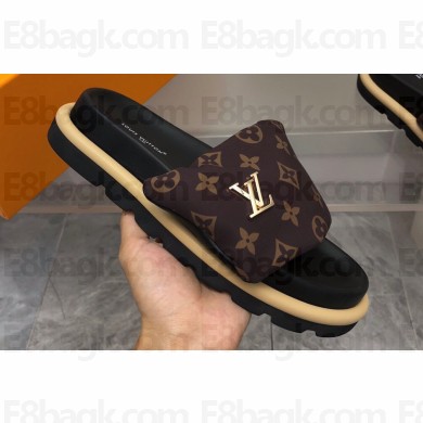 Louis Vuitton Pool Pillow Flat Comfort Women/Men Mules 01 2024
