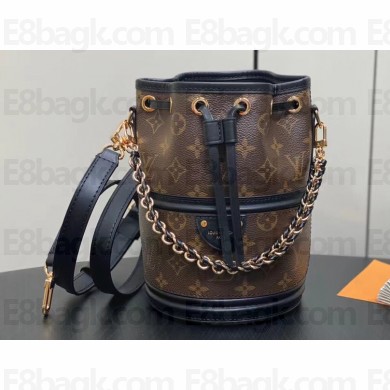 Louis Vuitton Monogram canvas Canoe Bag M83480 2024