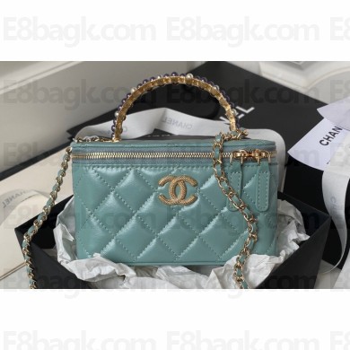 Chanel Shiny Crumpled Lambskin, Imitation Pearls & Gold-Tone Metal Clutch with Chain Bag AP3804 Green 2024