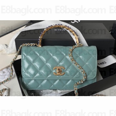 Chanel Shiny Crumpled Lambskin, Imitation Pearls & Gold-Tone Metal Clutch with Chain Bag AP3803 Green 2024