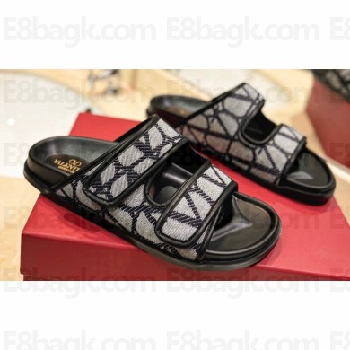 Valentino Vlogo Toile Iconographe Women/Men slide sandals 04 2024
