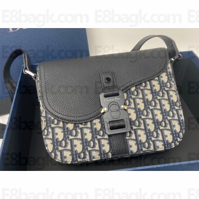 Dior Small Saddle Messenger Bag with Flap in Beige and Black Dior Oblique Jacquard and Black Grained Calfskin 2024
