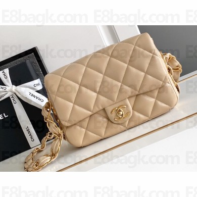 Chanel 24K Lambskin & Gold-Tone Metal Flap Bag Beige 2024