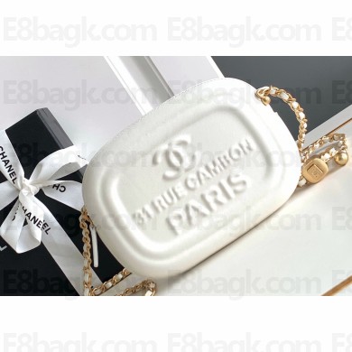 Chanel Lambskin & Gold-Tone Metal Shoulder Bag White 2025