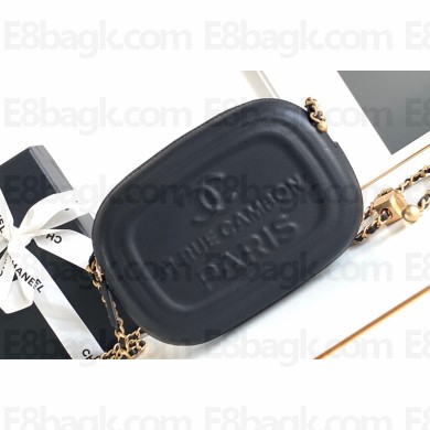 Chanel Lambskin & Gold-Tone Metal Shoulder Bag Black 2025