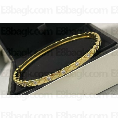 Chanel Coco Crush Bracelet Yellow Gold with diamonds 2024
