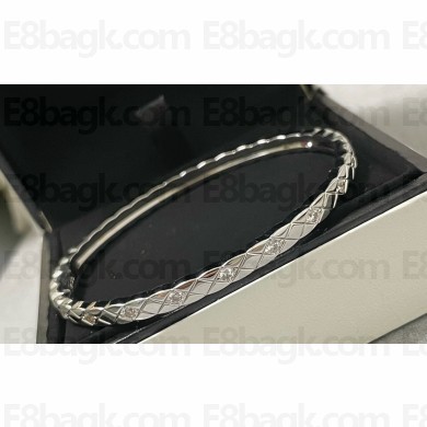 Chanel Coco Crush Bracelet White Gold with diamonds 2024