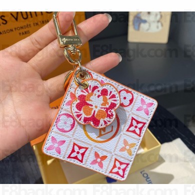 Louis Vuitton Illustre Bag Charm And Key Holder LV By The Pool M01112 2024