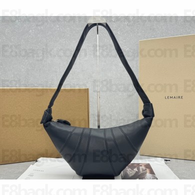 Lemaire Medium Croissant Shoulder Bag 8820 Black