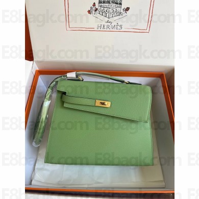 hermes The Kelly En Desordre In vert criquet Epsom Leather With Gold Hardware