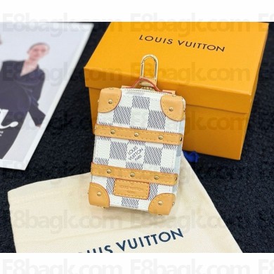 Louis Vuitton Monogram Craggy Trunk Key Holder and Bag Charm M69483 01