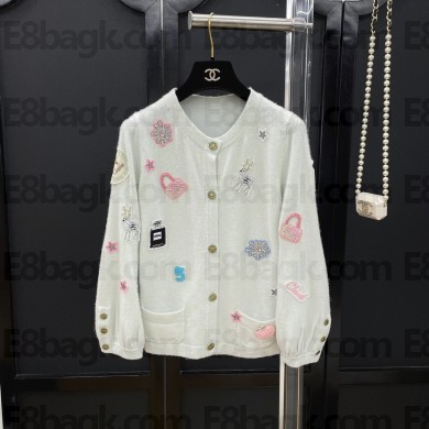 CHANEL CHARMS CARDIGAN PALE GRAY 2024 SS