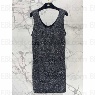CHANEL BLACK STAR printed dress 2023