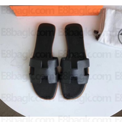 Hermes Oran Flat slippers in epsom leather black with brown piping