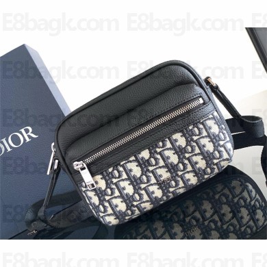 dior mini Rider 2.0 Zipped Messenger Bag in Beige and Black Dior Oblique Jacquard with Black Grained Calfskin 2024