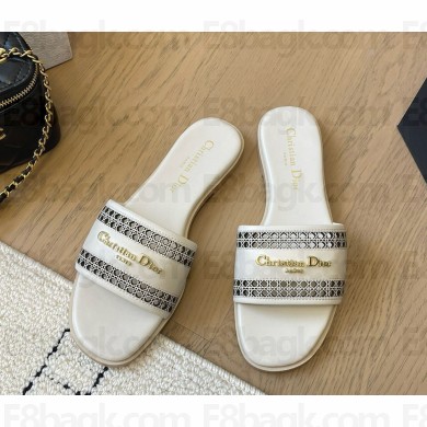 Dior D-Lane Slide white Calfskin with Openwork Microcannage Motif 1108-2024