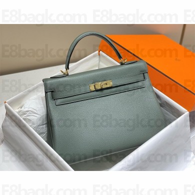 Hermes Kelly 25 Bag In togo Leather VERT AMANDE with gold hardware