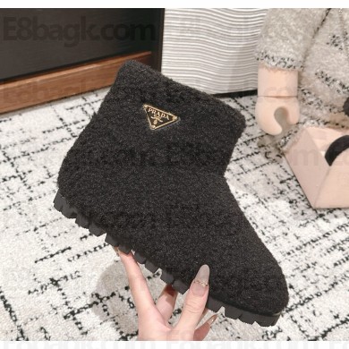 Prada patuco con logo triangular Shearling booties 1T711N black 1029-2024