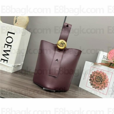 loewe mini Pebble Bucket bag in mellow calfskin dark burgundy 2024