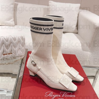 Roger Vivier heel 4.5cm Belle Vivier Sock Lacquered Buckle Ankle Boots in Patent Leather off white 2023