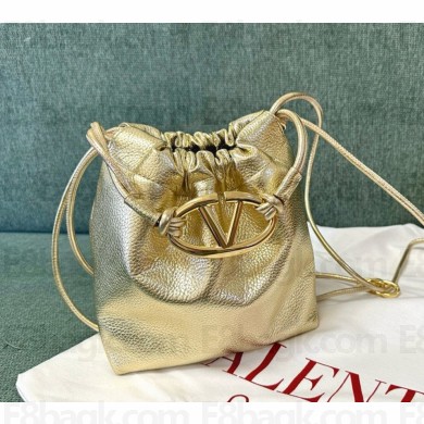 Valentino Garavani Vlogo Pouf mini bucket bag in metallic calfskin with gold-tone Vlogo Signature element gold 2024