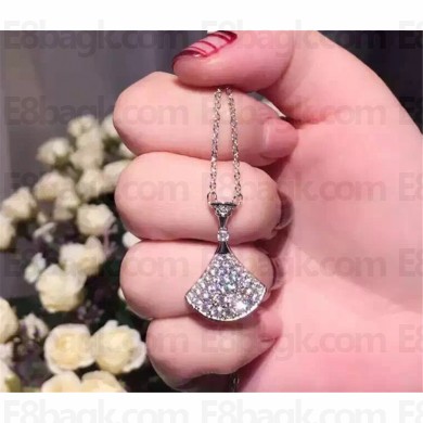 Bulgari Diva Diamond White Gold Pendant Necklace