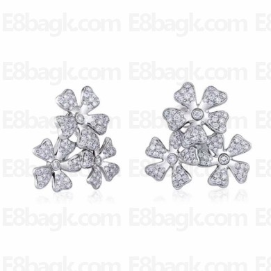 De Beers Stud Earrings 2018
