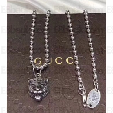 Gucci Necklace in Silver with Feline Head 433608 2018