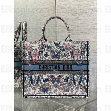 Dior large Book Tote bag in White and Blue Toile de Jouy Papillon Embroidery 2025