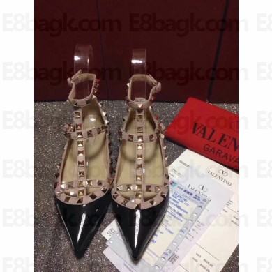 VALENTINO PATENT CAGE ROCKSTUD BALLET FLAT Black