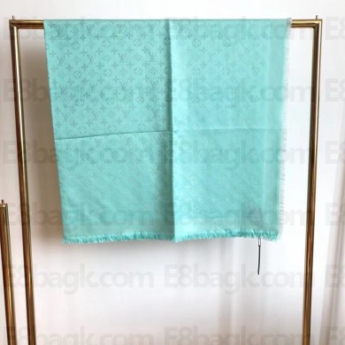 louis vuitton monogram lurex shawl 02