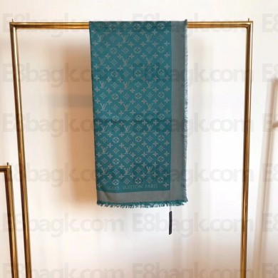 louis vuitton monogram lurex shawl 10