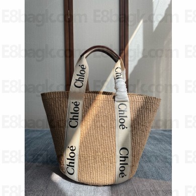 Chloe Woody raffia black tote bag 02 2024