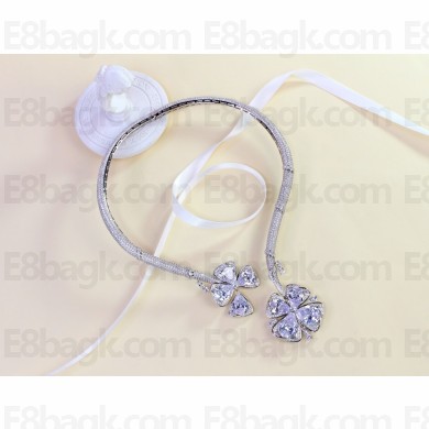 Bvlgari fiorever diamonds necklace