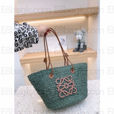 loewe 2023 summer raffia basket bag green