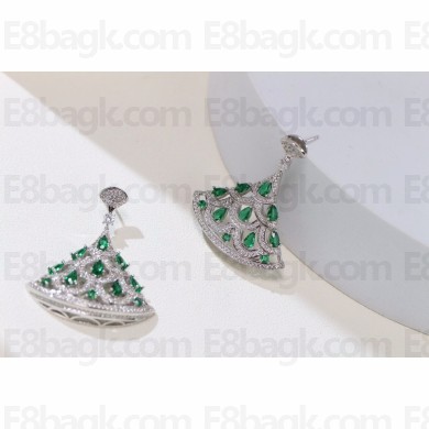 Bvlgari green diamonds earrings