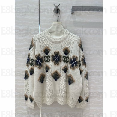 CHANEL WHITE & Multicolor WOOL SWEATER P77825 2024