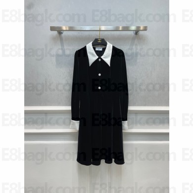 chanel black velvet dress with white collar 2023