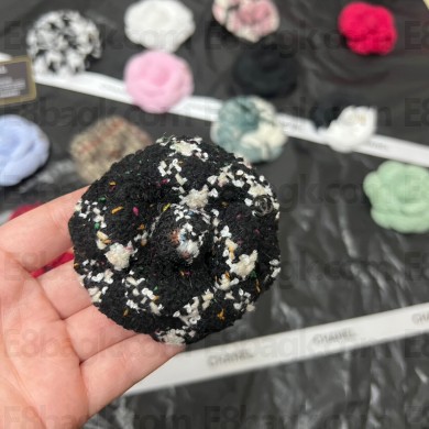 chanel camellia brooch 58 2023