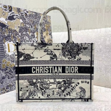 Dior Zodiac Embroidery Medium Dior Book Tote bag 2022