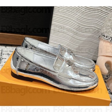 Louis Vuitton LV SOHO flat loafers patent leather 1ACZLL silver 2024