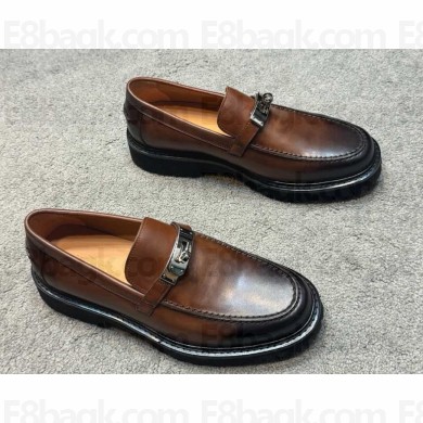 Hermes men's Icone Loafer in calfskin with functional palladium-plated Kelly buckle caramel 2024