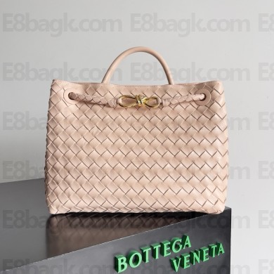 Bottega Veneta Medium Andiamo Top Handle Bag 796592 PALE PINK  2024