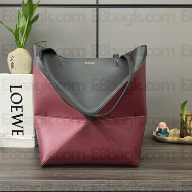 LOEWE Puzzle Fold Tote in shiny calfskin 052316 black/burgundy 2024