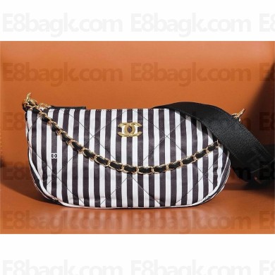 CHANEL LARGE HOBO BAG  AS4698 WHITE/BLACK 2024