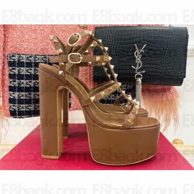 Valentino Garavani Rockstud platform leather sandals 155mm brown 2023