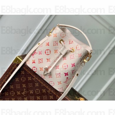 Louis Vuitton noe bb Bag M24649 2024