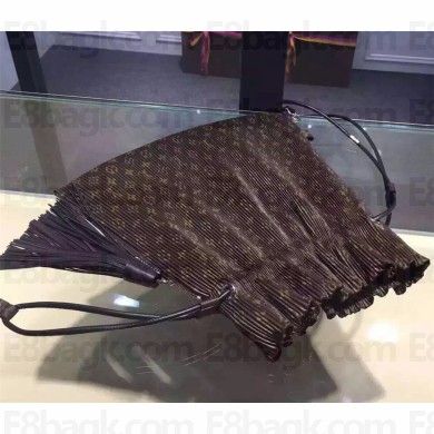 Louis Vuitton medium TRIANGLE WAR POUCH BLACK